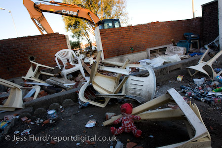 A house squatted by Eritrian refugees is destroyed. France.
© Jess Hurd/reportdigital.co.uk
Tel: 01789-262151/07831-121483  
info@reportdigital.co.uk  
NUJ recommended terms & conditions apply. Moral rights asserted under Copyright Designs & Patents Act 1988. Credit is required. No part of this photo to be stored, reproduced, manipulated or transmitted by any means without permission.