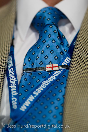 England flag badge. Conservative Party Conference 2009. Manchester.

© Jess Hurd/reportdigital.co.uk
Tel: 01789-262151/07831-121483  
info@reportdigital.co.uk  
NUJ recommended terms & conditions apply. Moral rights asserted under Copyright Designs & Patents Act 1988. Credit is required. No part of this photo to be stored, reproduced, manipulated or transmitted by any means without permission.
