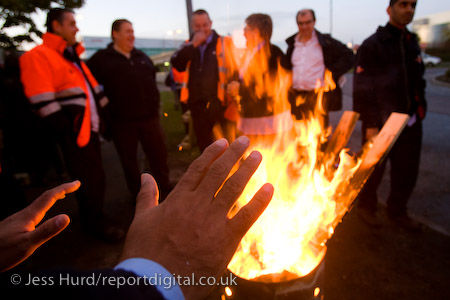 CWU Postal workers strike against jobs, conditions and threats to the service. East London Mail Centre, Bow Locks, Tower Hamlets. London.
© Jess Hurd/reportdigital.co.uk
Tel: 01789-262151/07831-121483  
info@reportdigital.co.uk  
NUJ recommended terms & conditions apply. Moral rights asserted under Copyright Designs & Patents Act 1988. Credit is required. No part of this photo to be stored, reproduced, manipulated or transmitted by any means without permission.