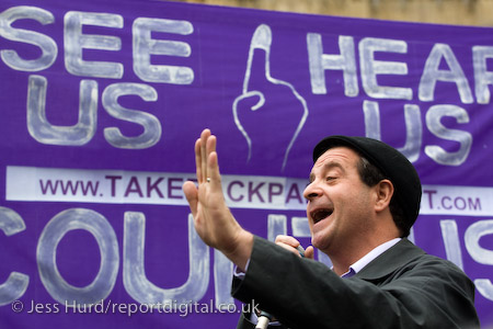 Mark Thomas political comedian. Take Back Parliament protest, Demo for Democracy. Campaign for proportional representation. Westminster.

© Jess Hurd/reportdigital.co.uk
Tel: 01789-262151/07831-121483  
info@reportdigital.co.uk  
NUJ recommended terms & conditions apply. Moral rights asserted under Copyright Designs & Patents Act 1988. Credit is required. No part of this photo to be stored, reproduced, manipulated or transmitted by any means without permission.